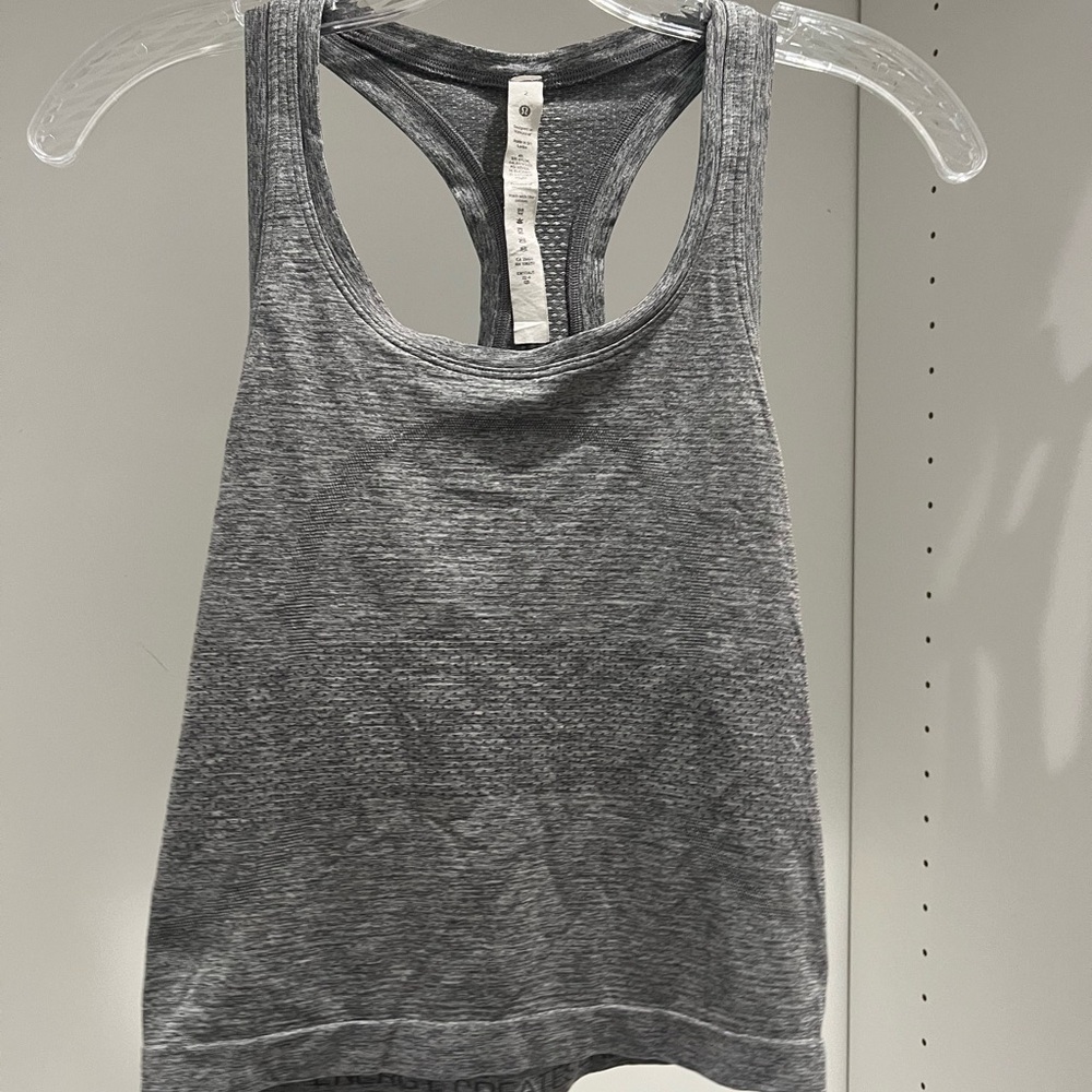 Lululemon Swiftly Tech waist length racerback tank top